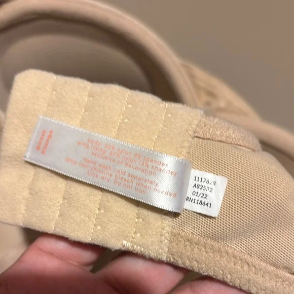 Cacique Beige Underwire Bra 38DDD - Picture 7 of 10